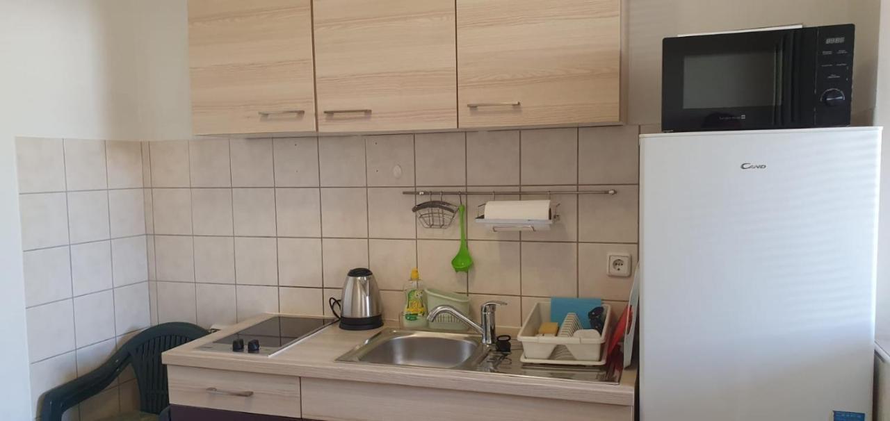 Apartmani Sonia ニヴィーチェ エクステリア 写真