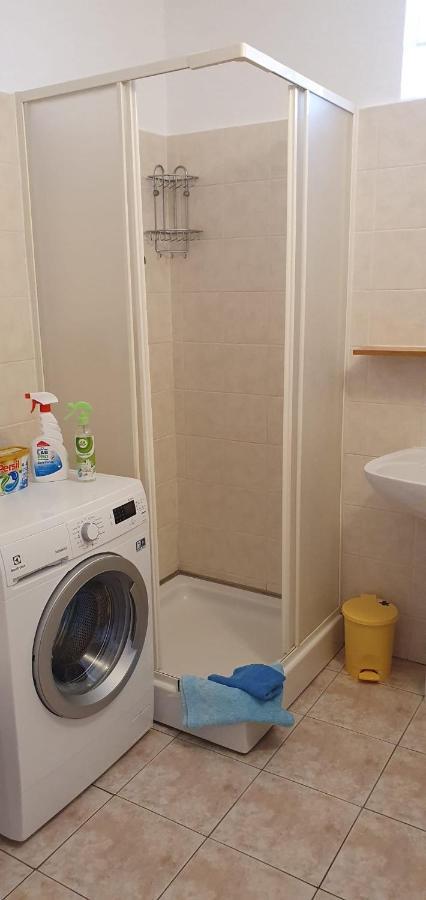 Apartmani Sonia ニヴィーチェ エクステリア 写真